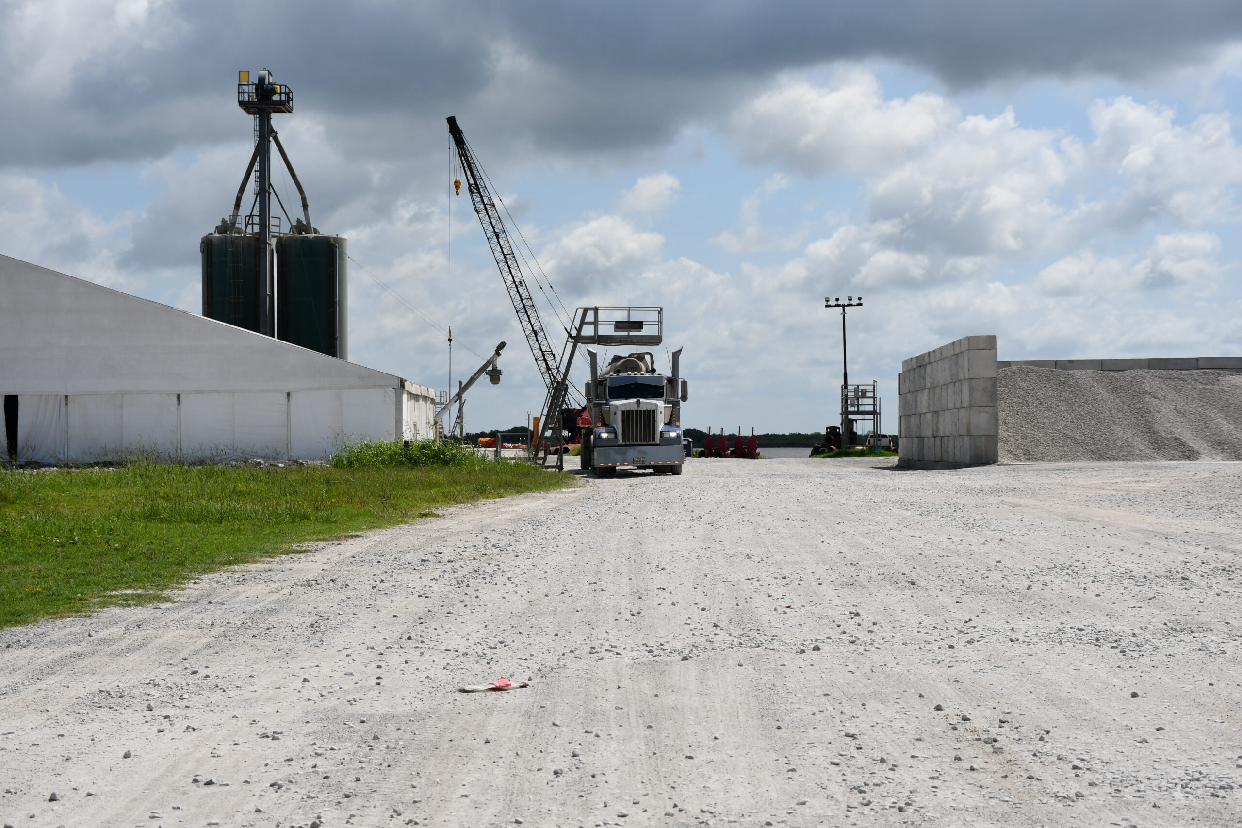 Transloading between barge and truck | Industrial Logistics in Sabine Pass